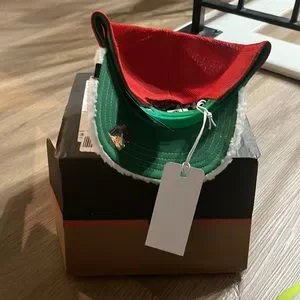 Goorin Bros trucker hat. Brand new in box. Never worn NIB Goorin Bros The Farm Trucker Hat - Sapphire Goat  main image 2